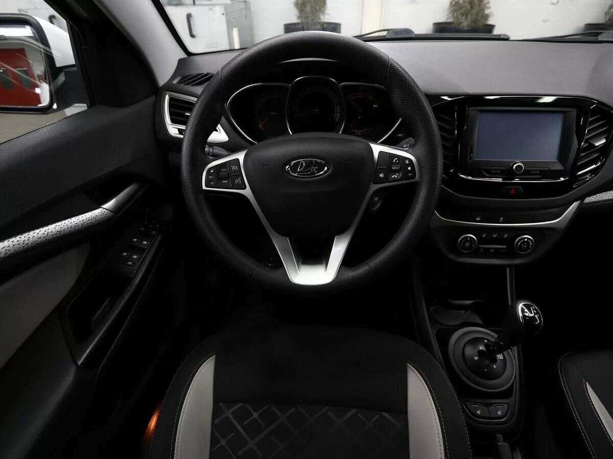 Lada (ВАЗ) Vesta с пробегом — 2018 год. Фото: #10