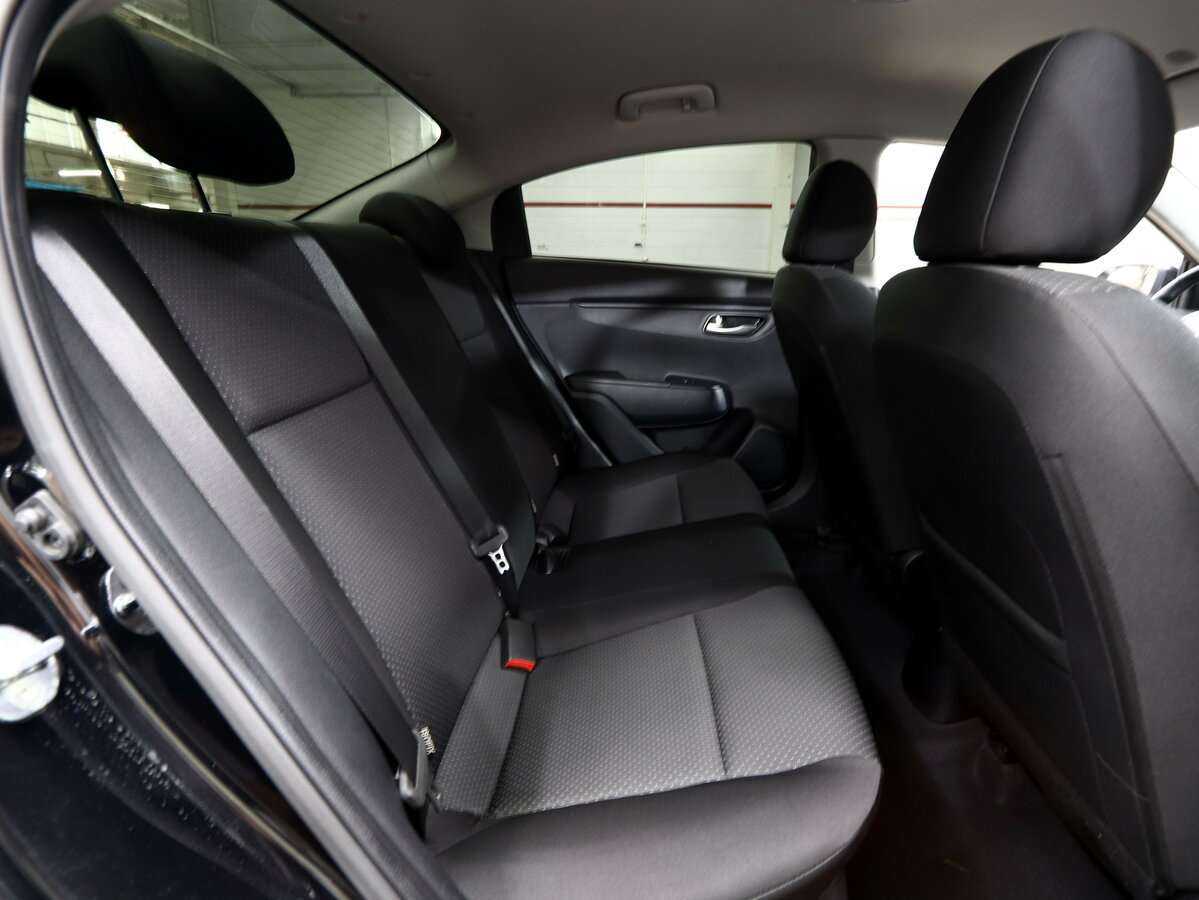 Kia Rio с пробегом — 2020 год. Фото: #19