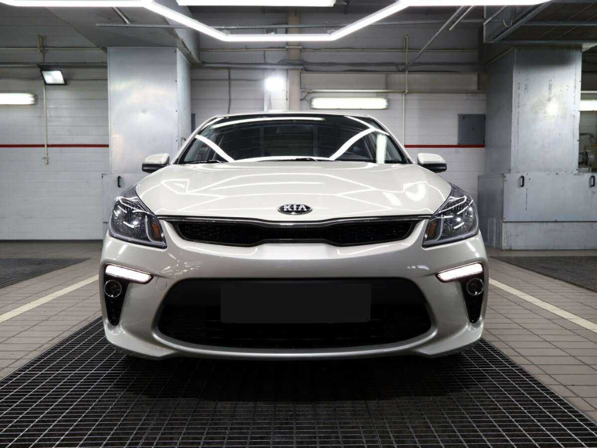 Kia Rio с пробегом — 2019 год. Фото: #1