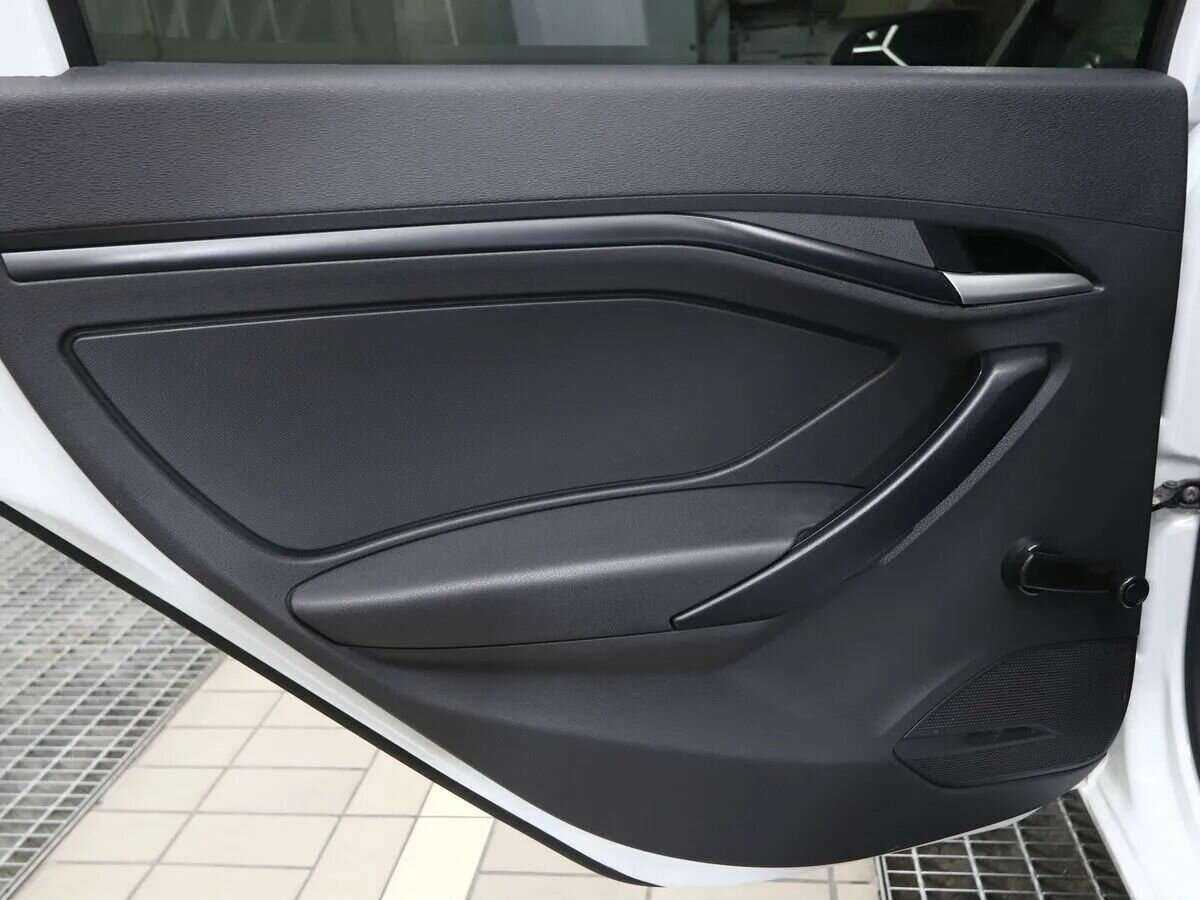 Lada (ВАЗ) Vesta с пробегом — 2021 год. Фото: #12