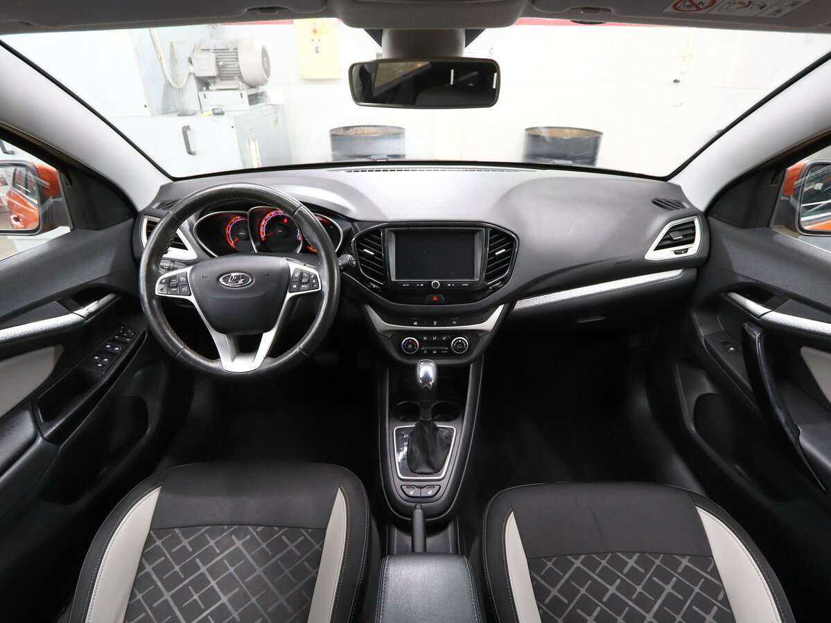 Lada (ВАЗ) Vesta с пробегом — 2021 год. Фото: #9