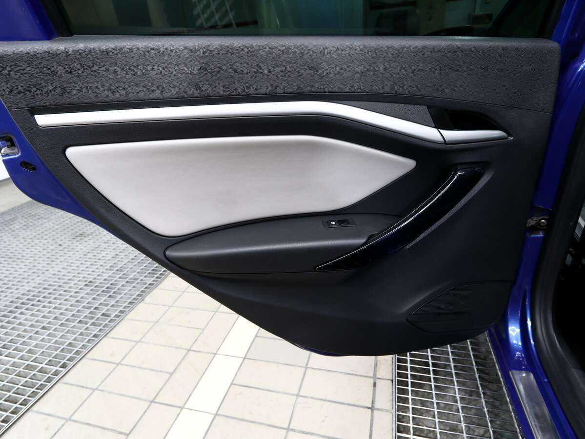 Lada (ВАЗ) Vesta с пробегом — 2020 год. Фото: #15