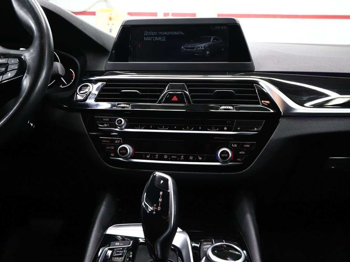 BMW 5 серии с пробегом — 2017 год. Фото: #16