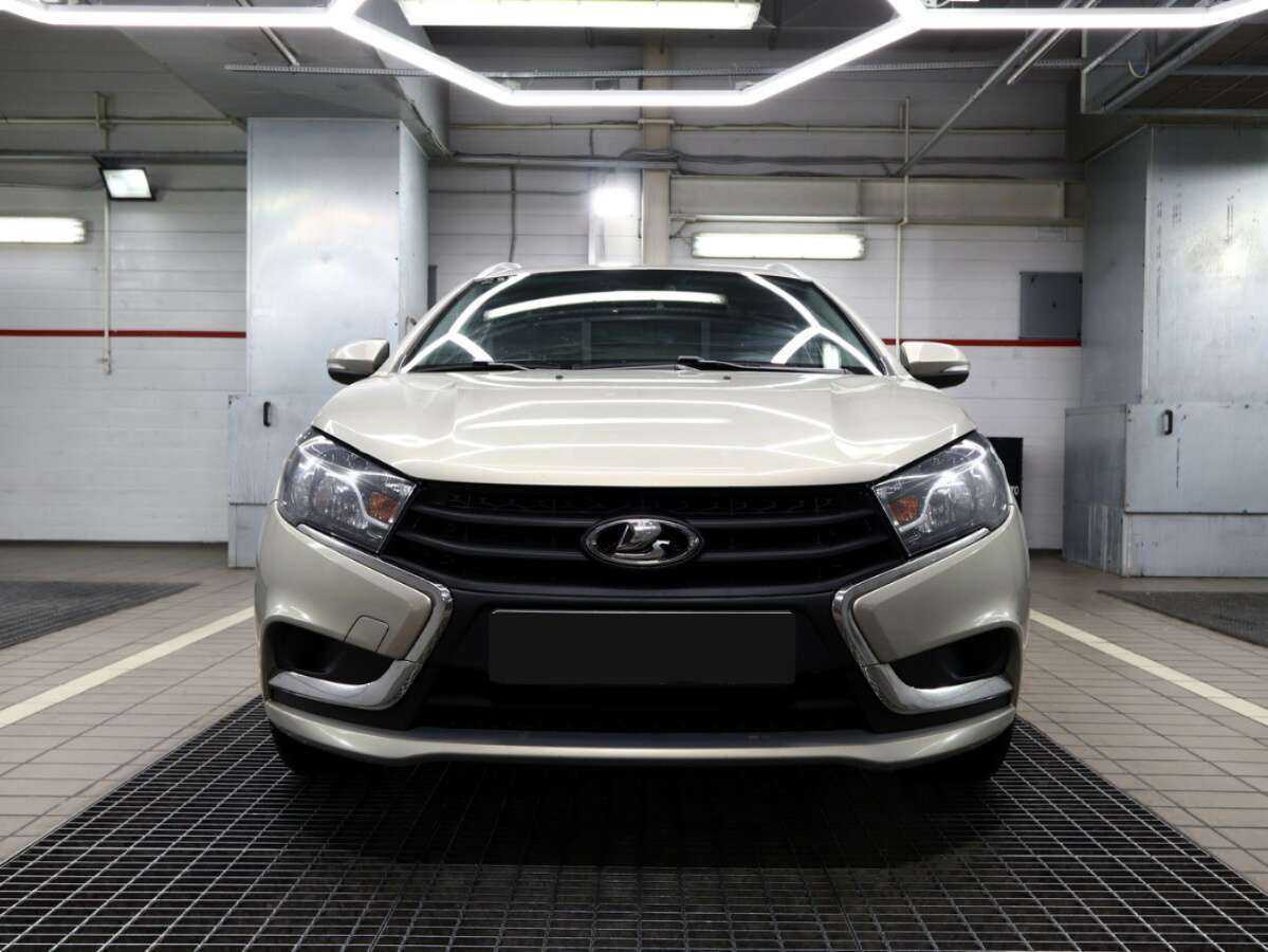 Lada (ВАЗ) Vesta с пробегом — 2020 год. Фото: #1