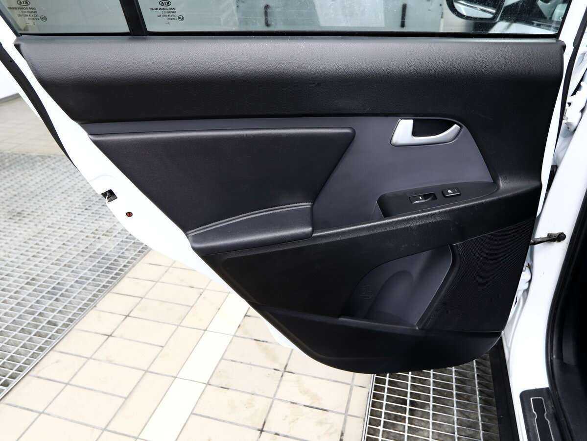 Kia Sportage с пробегом — 2013 год. Фото: #14