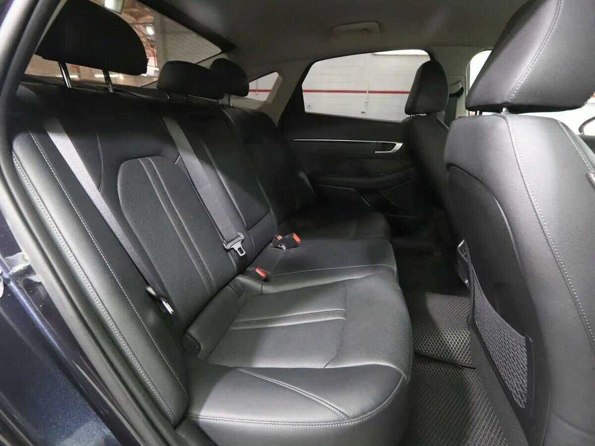 Hyundai Sonata с пробегом — 2021 год. Фото: #20