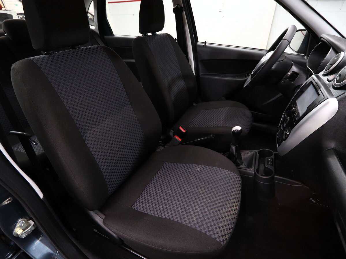 Lada (ВАЗ) Granta с пробегом — 2015 год. Фото: #11