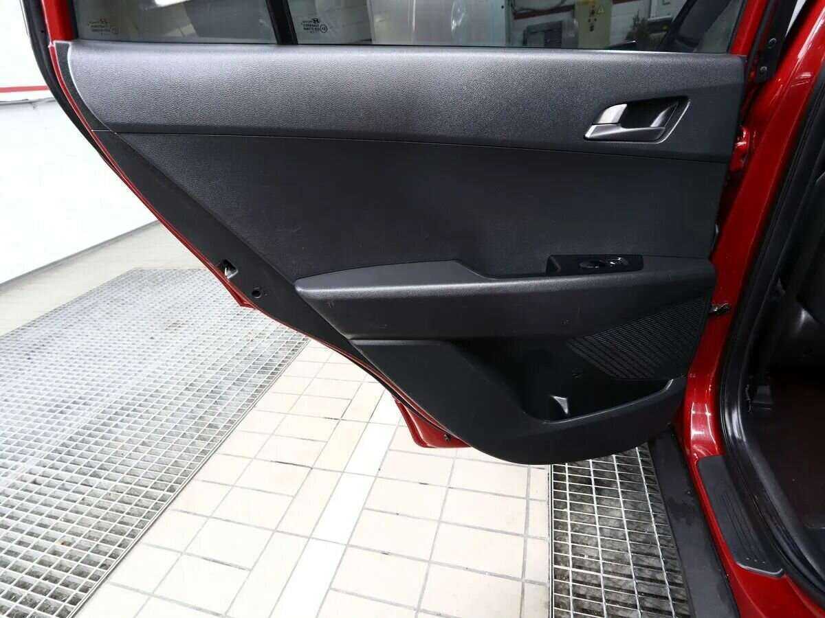 Hyundai Creta с пробегом — 2017 год. Фото: #7