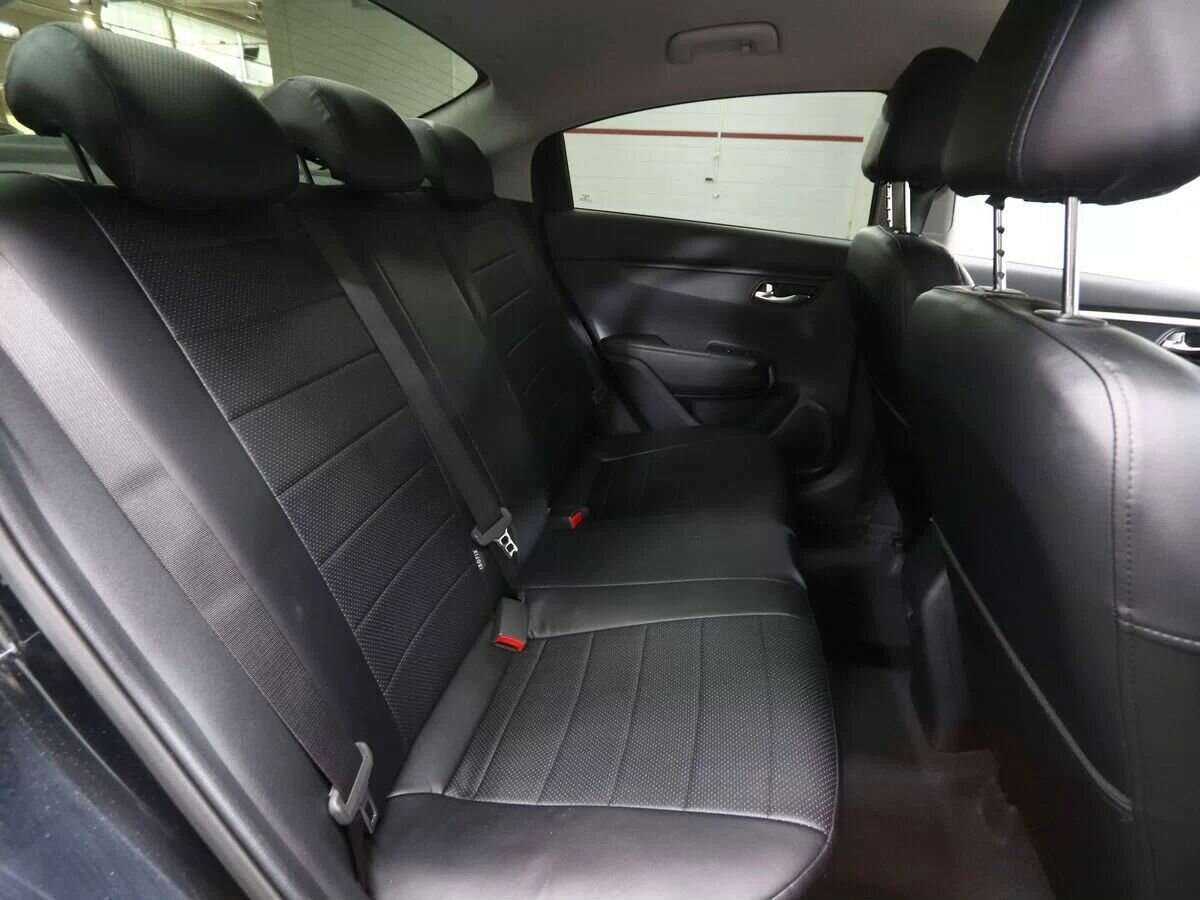 Kia Rio с пробегом — 2021 год. Фото: #13