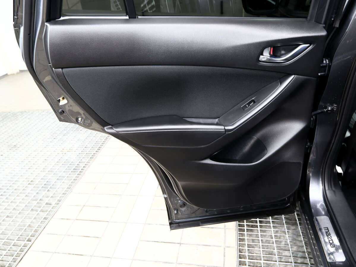 Mazda CX-5 с пробегом — 2016 год. Фото: #10