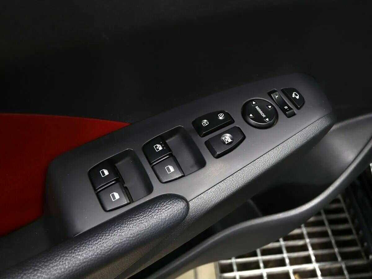 Hyundai Solaris с пробегом — 2021 год. Фото: #8