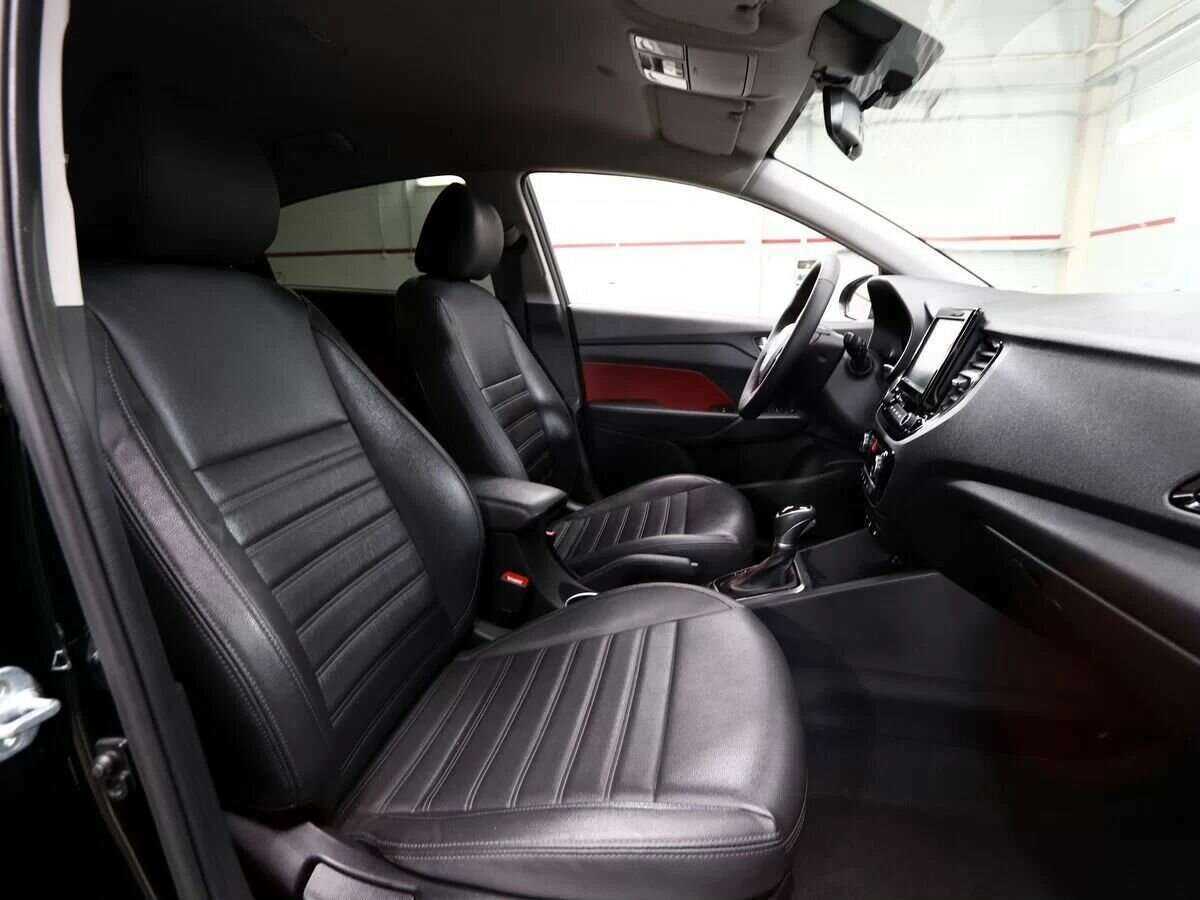 Hyundai Solaris с пробегом — 2021 год. Фото: #11