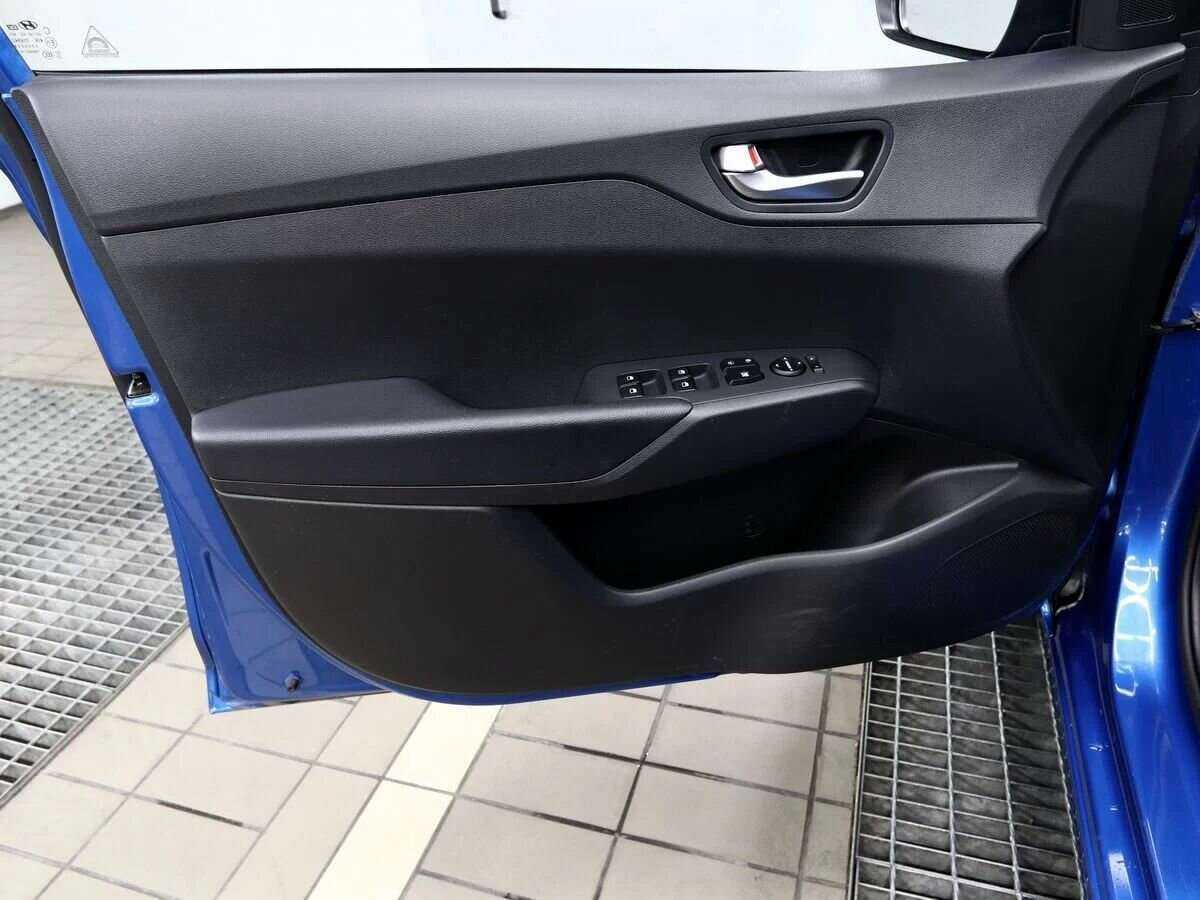 Hyundai Solaris с пробегом — 2021 год. Фото: #7