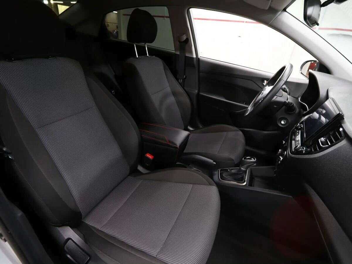 Hyundai Solaris с пробегом — 2021 год. Фото: #13