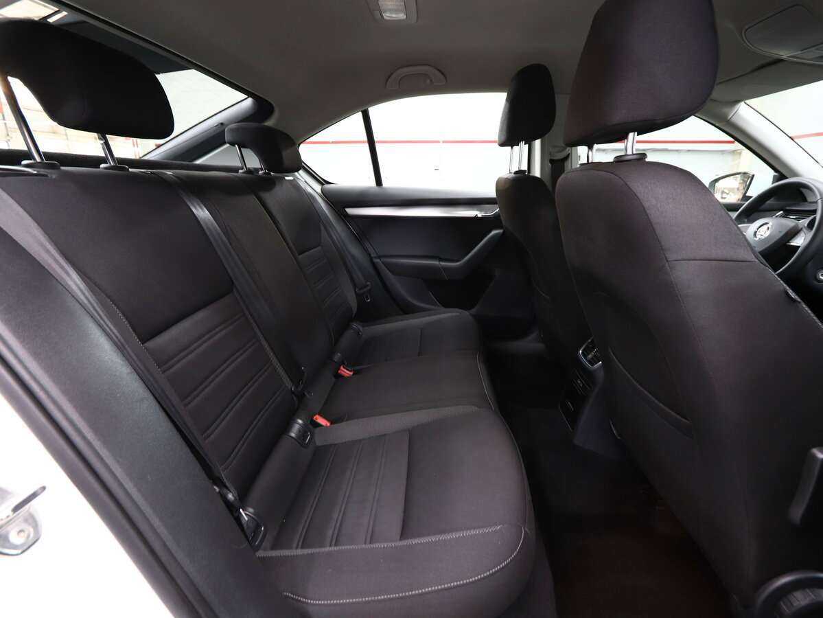 Skoda Octavia с пробегом — 2018 год. Фото: #12