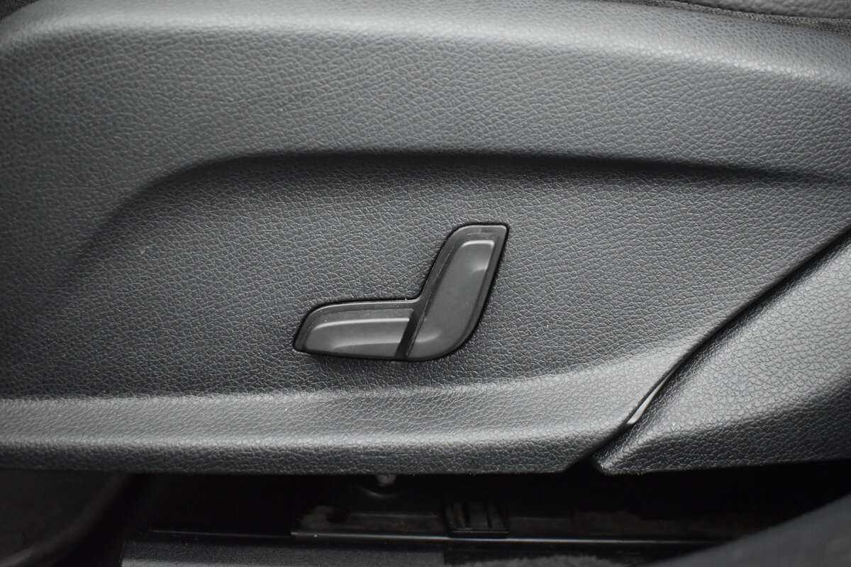 Mercedes-Benz E-Класс с пробегом — 2018 год. Фото: #10