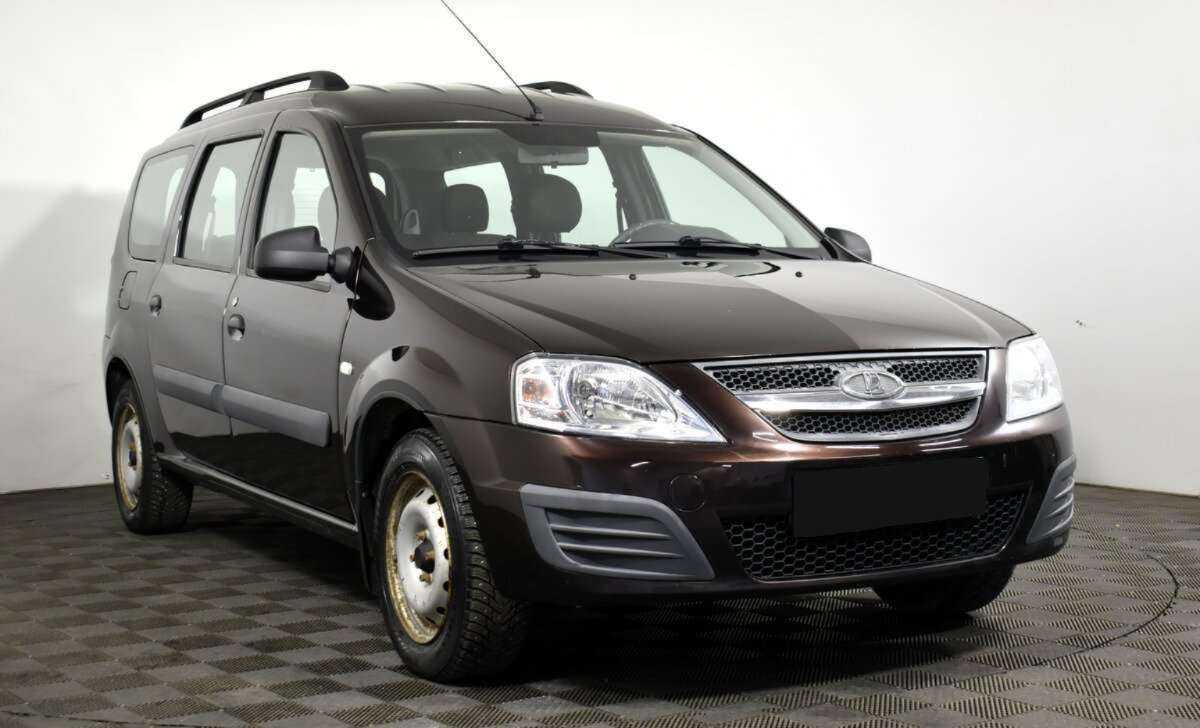 Lada (ВАЗ) Largus с пробегом — 2018 год. Фото: #2