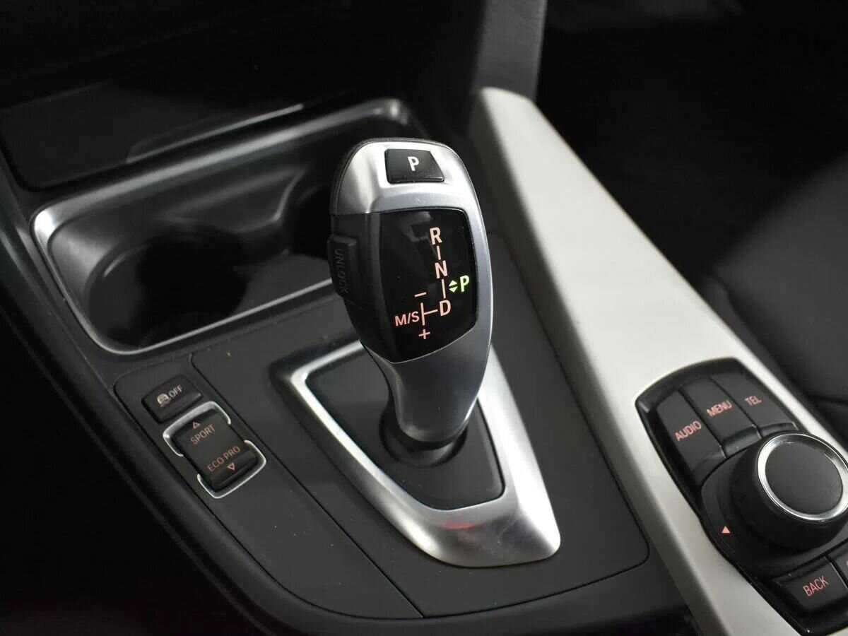 BMW 3 серии с пробегом — 2014 год. Фото: #9