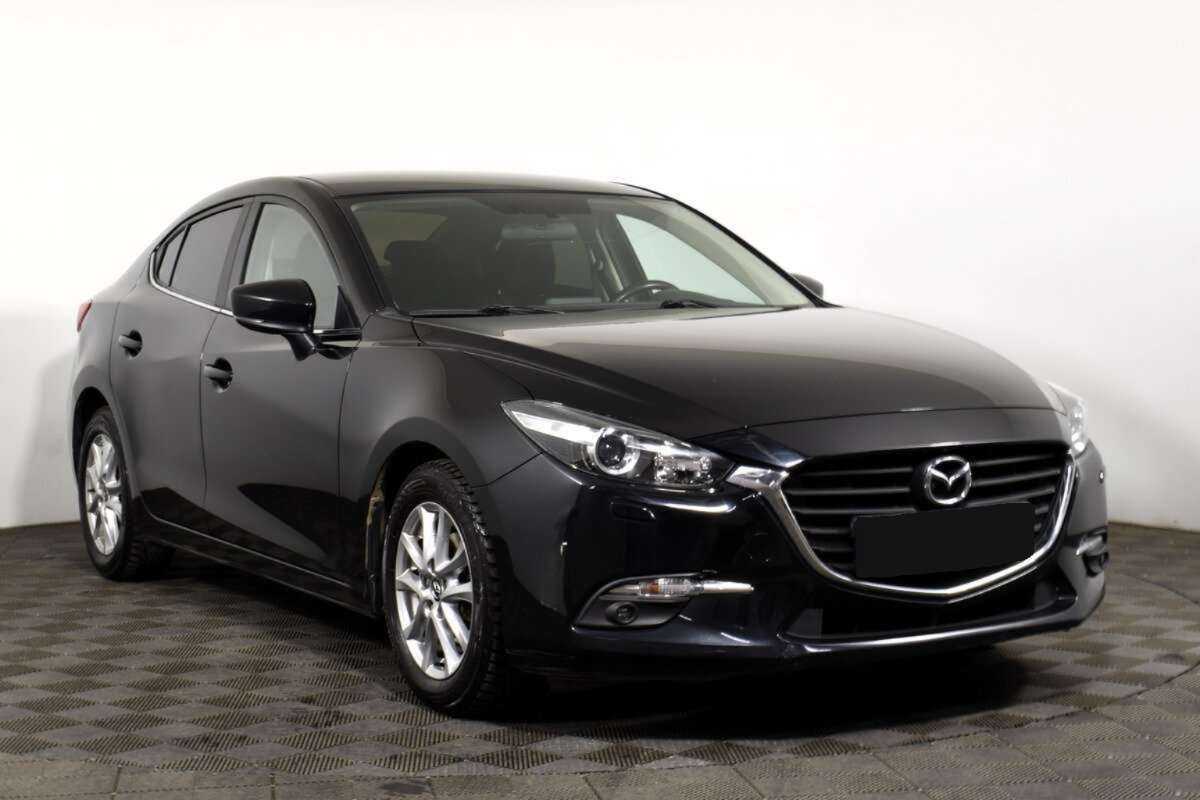 Mazda 3 с пробегом — 2017 год. Фото: #2
