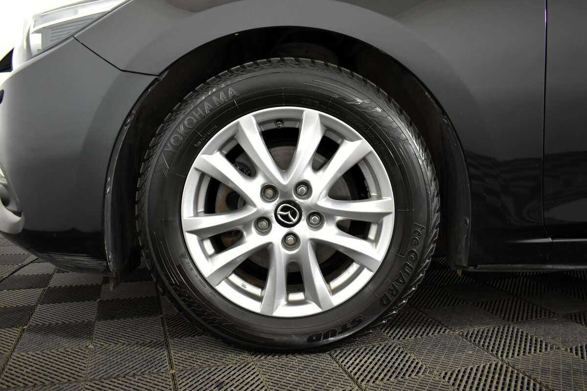 Mazda 3 с пробегом — 2017 год. Фото: #19
