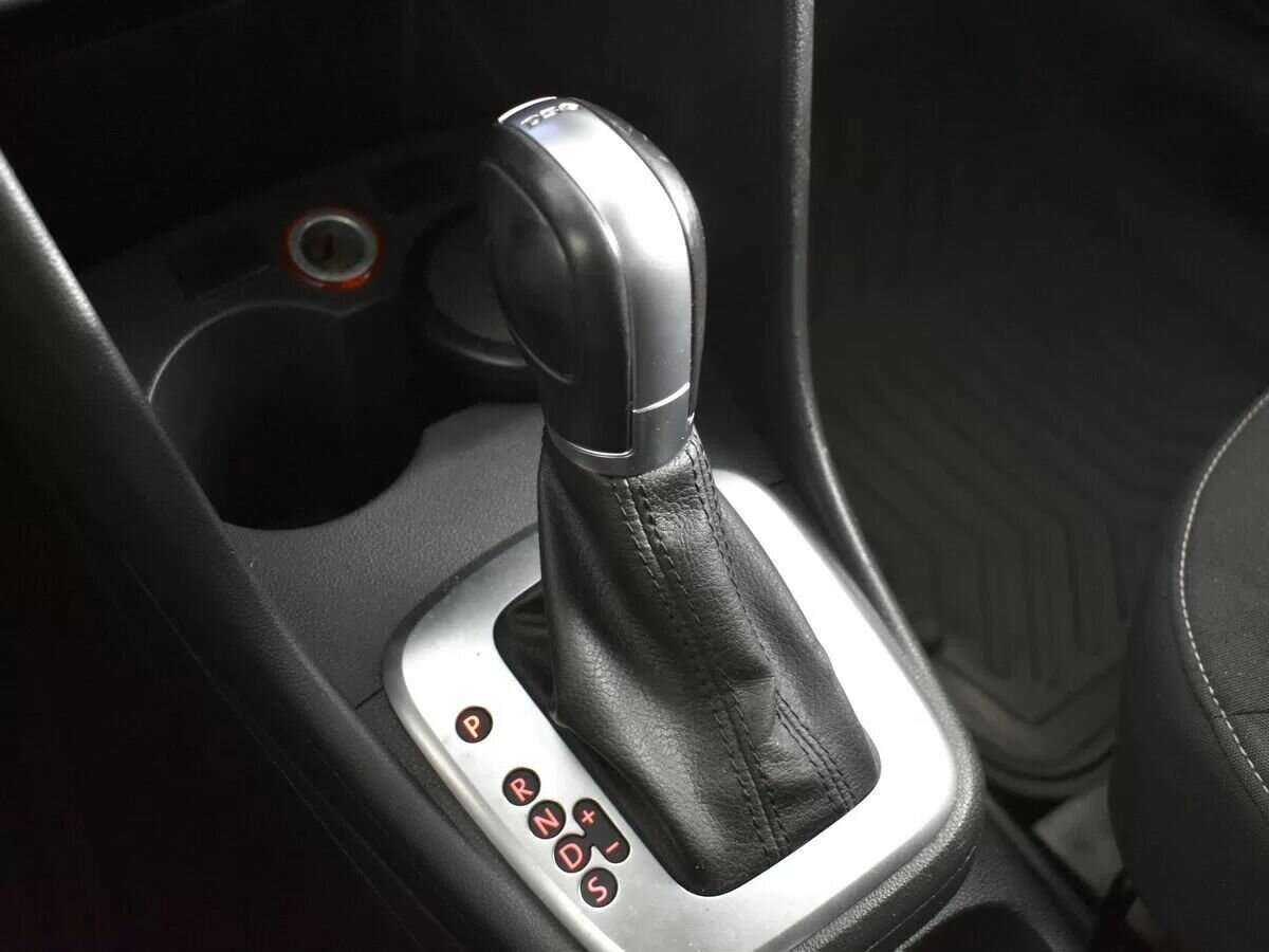 Volkswagen Polo с пробегом — 2017 год. Фото: #12