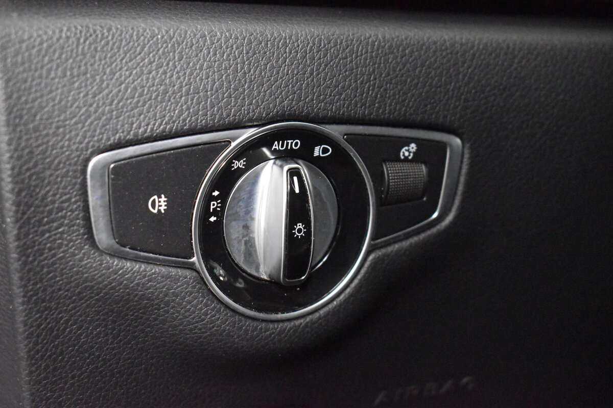 Mercedes-Benz E-Класс с пробегом — 2018 год. Фото: #19