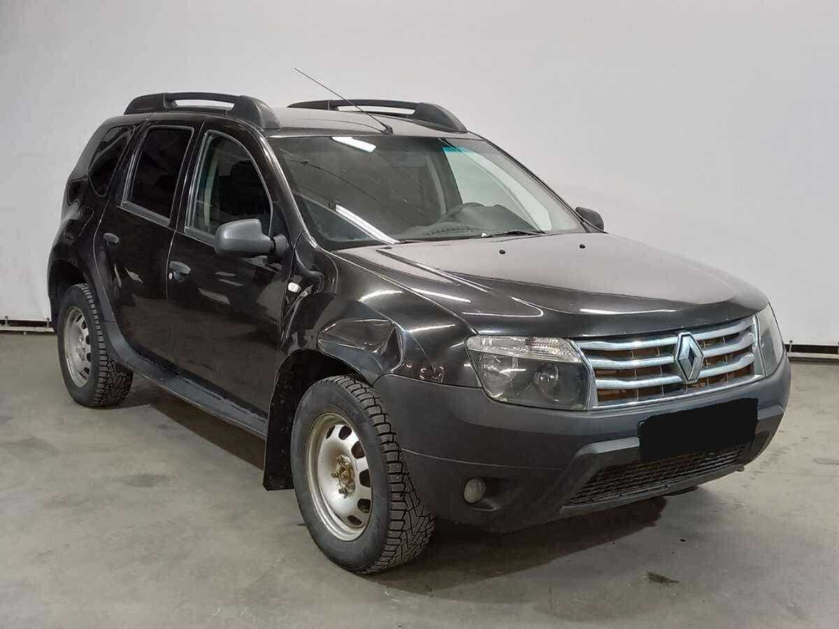 Renault Duster с пробегом — 2014 год. Фото: #2
