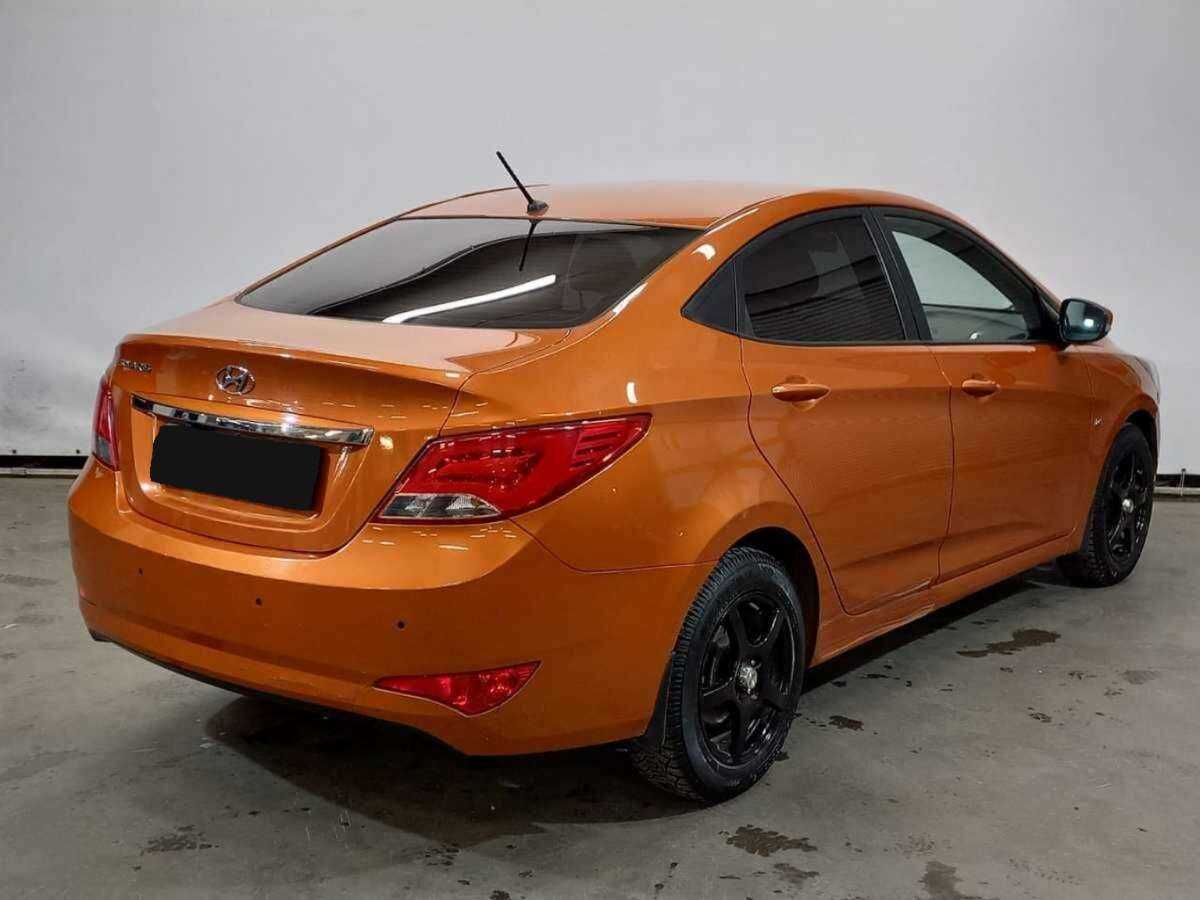 Hyundai Solaris с пробегом — 2016 год. Фото: #4