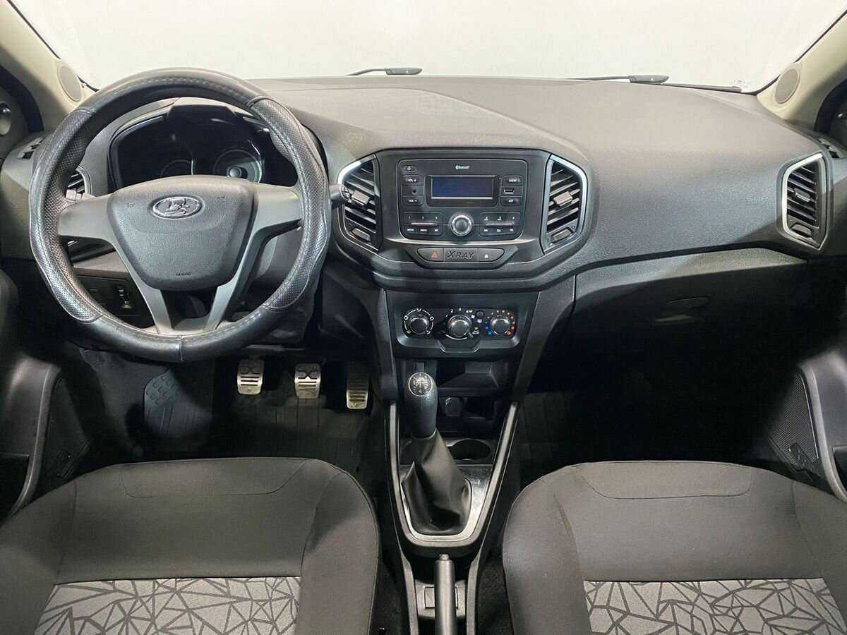 Lada (ВАЗ) XRAY с пробегом — 2018 год. Фото: #9