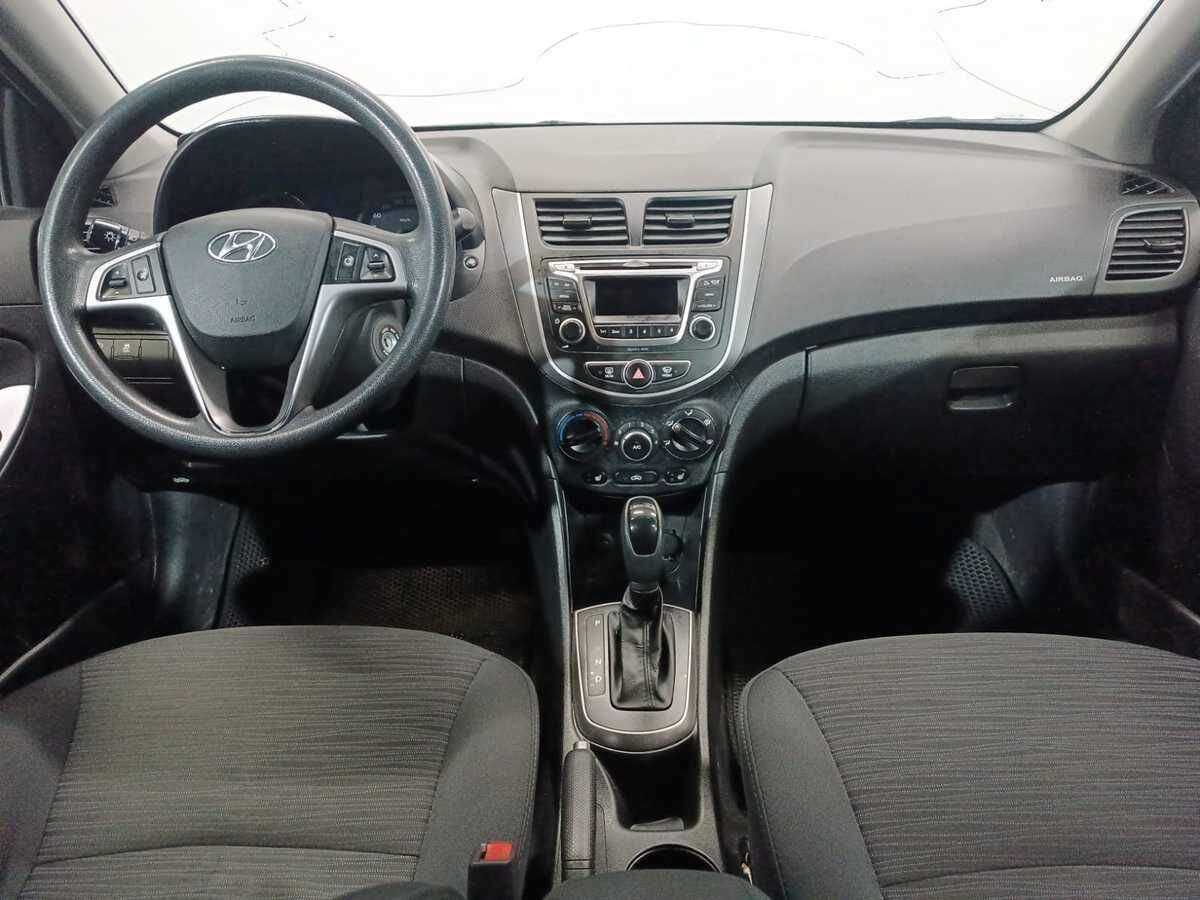 Hyundai Solaris с пробегом — 2016 год. Фото: #8