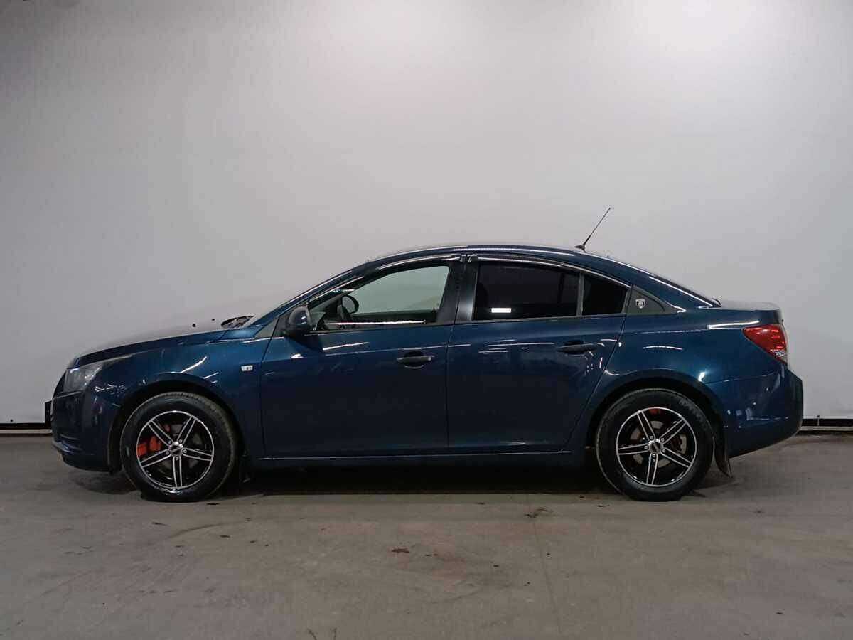 Chevrolet Cruze с пробегом — 2012 год. Фото: #7