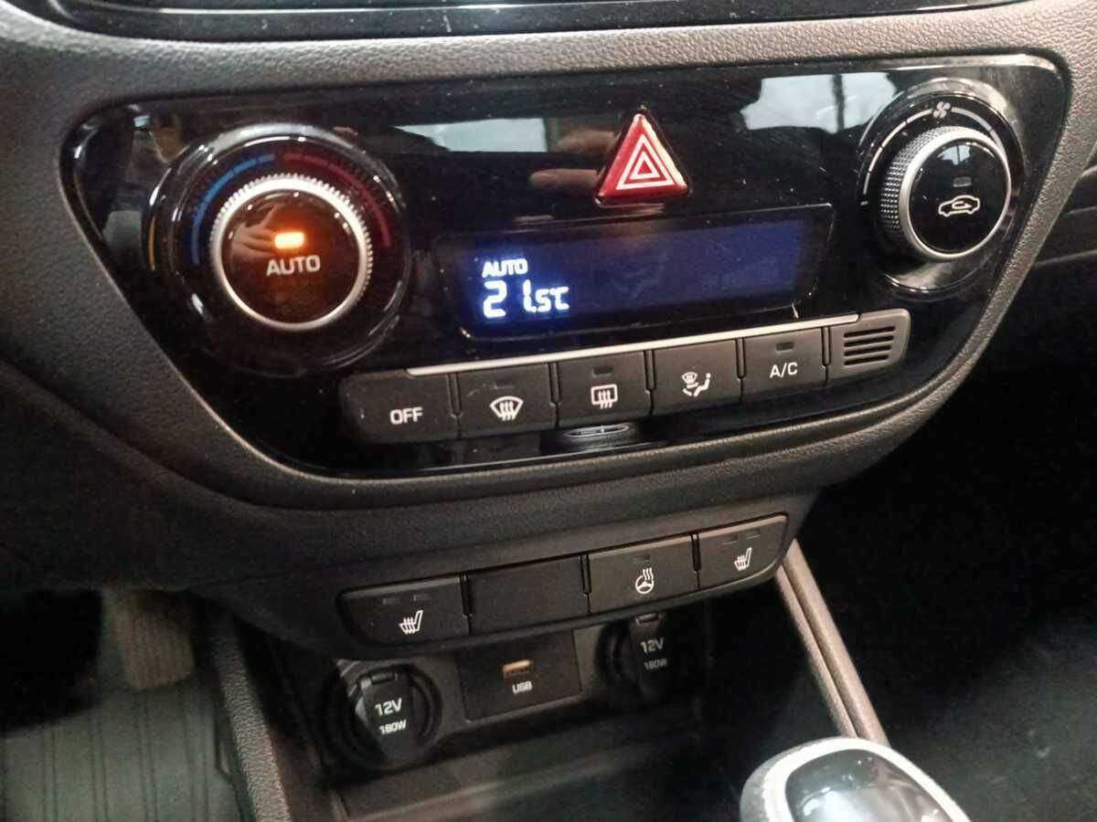 Hyundai Solaris с пробегом — 2020 год. Фото: #12