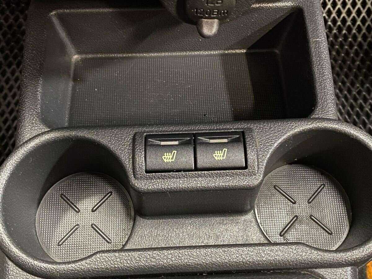 Lada (ВАЗ) Kalina с пробегом — 2015 год. Фото: #14