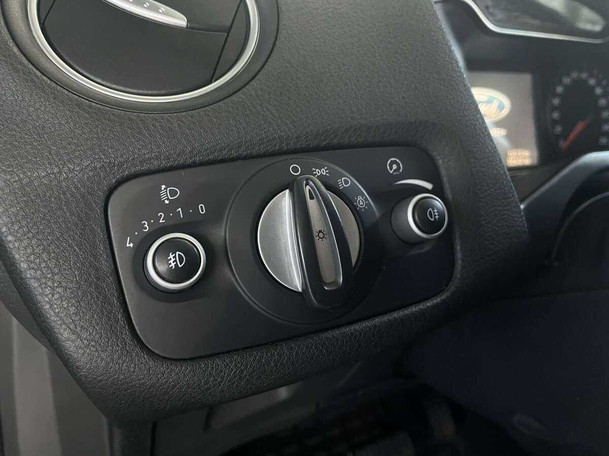 Ford Mondeo с пробегом — 2012 год. Фото: #13