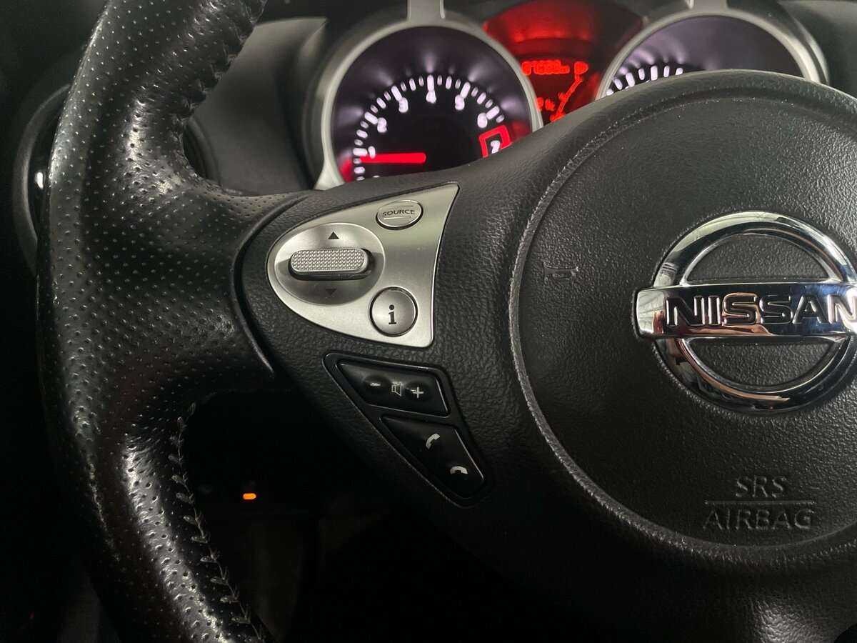 Nissan Juke с пробегом — 2015 год. Фото: #11
