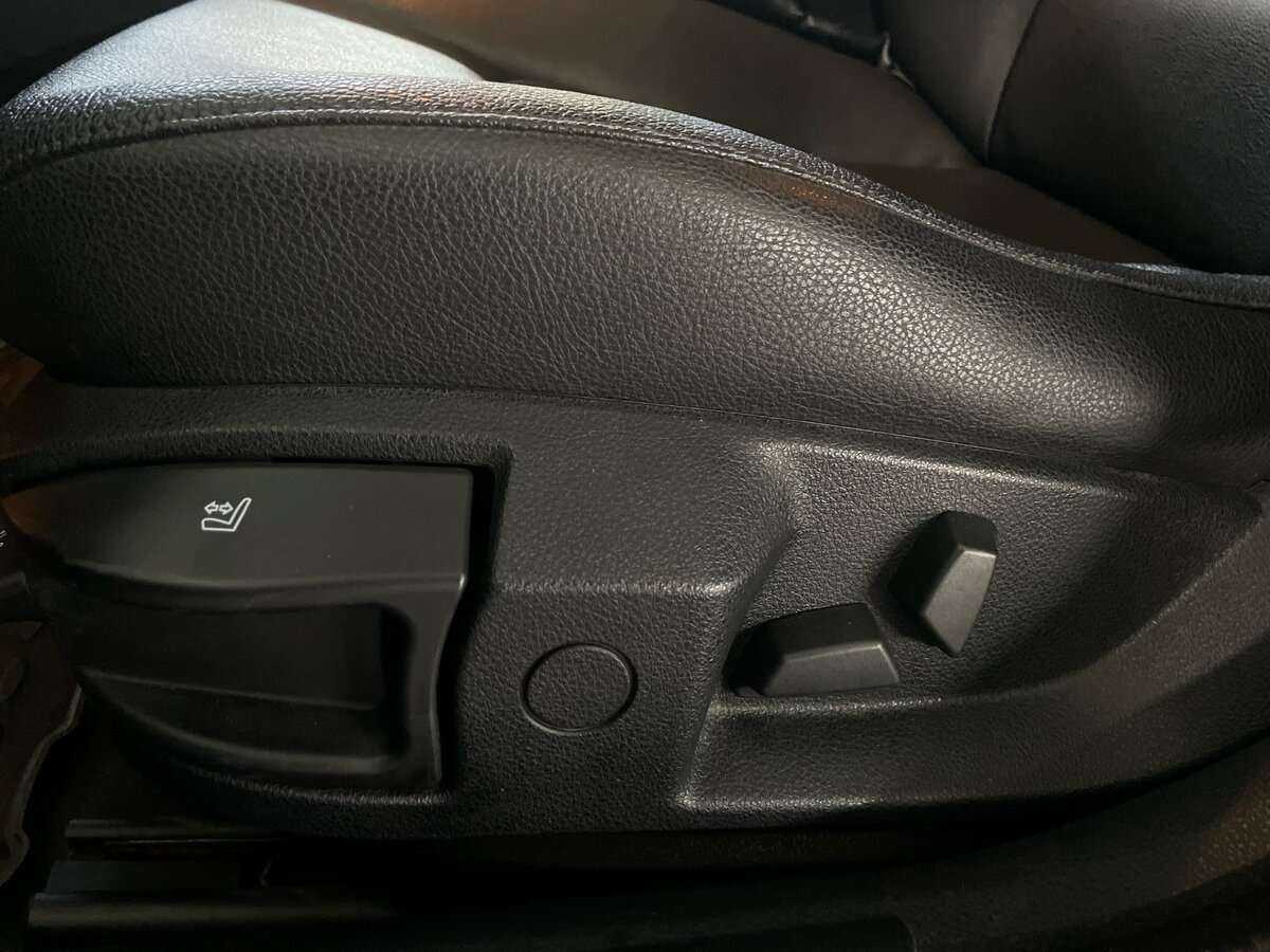 BMW 5 серии с пробегом — 2012 год. Фото: #22