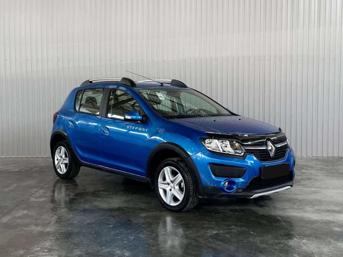 Renault Sandero с пробегом — 2018 год. Фото: #2