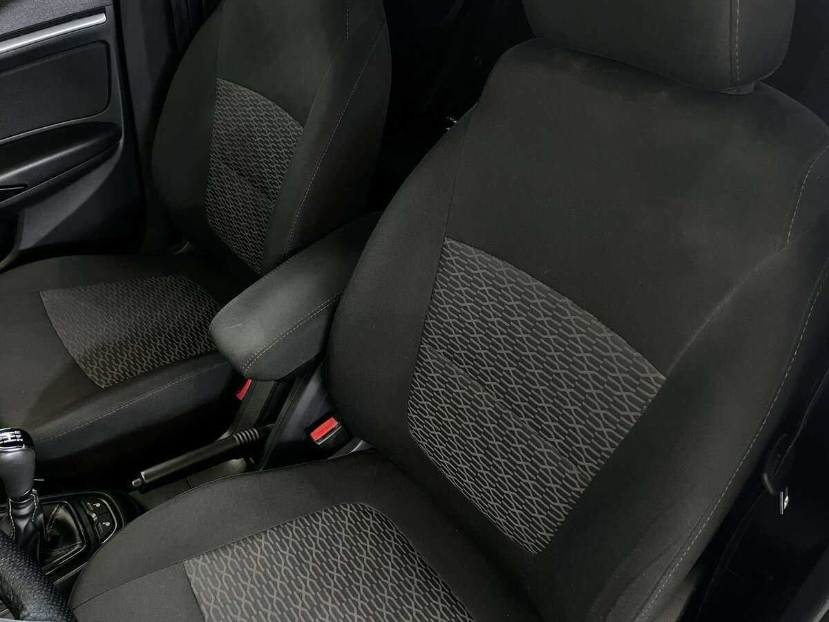 Lada (ВАЗ) Vesta с пробегом — 2018 год. Фото: #14