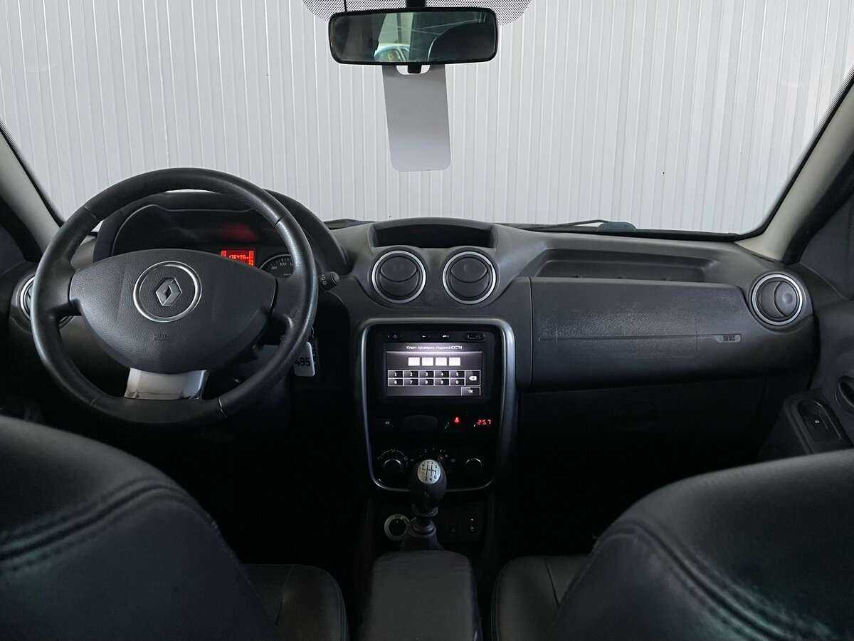 Renault Duster с пробегом — 2013 год. Фото: #8