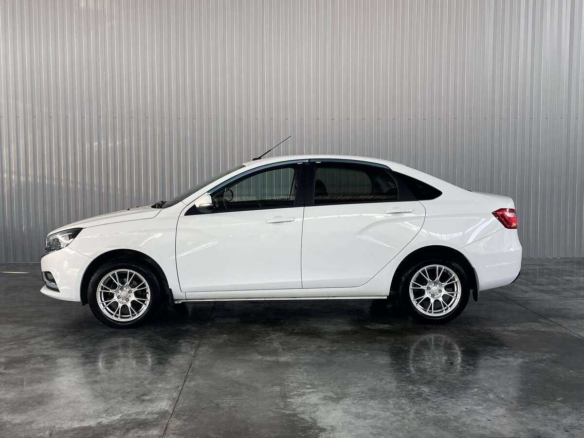 Lada (ВАЗ) Vesta с пробегом — 2017 год. Фото: #7