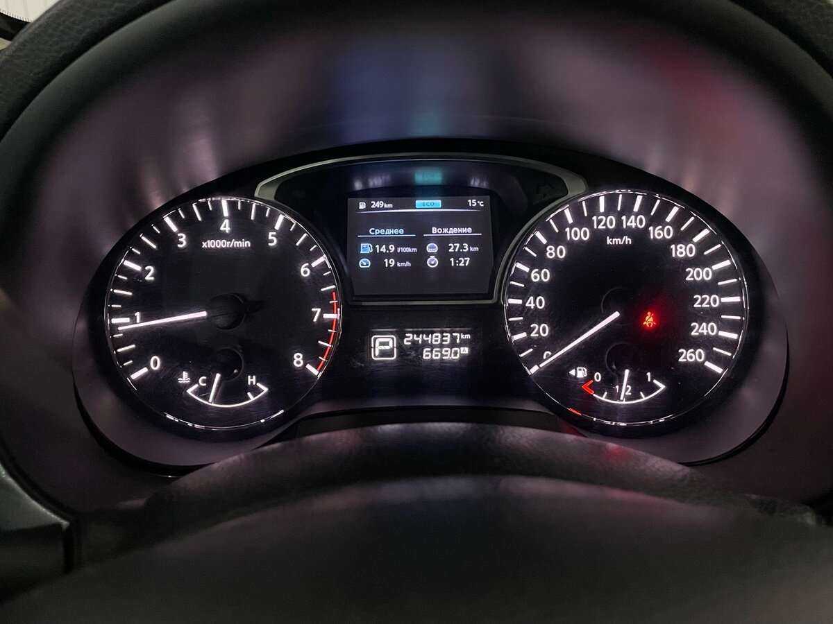 Nissan Teana с пробегом — 2014 год. Фото: #10