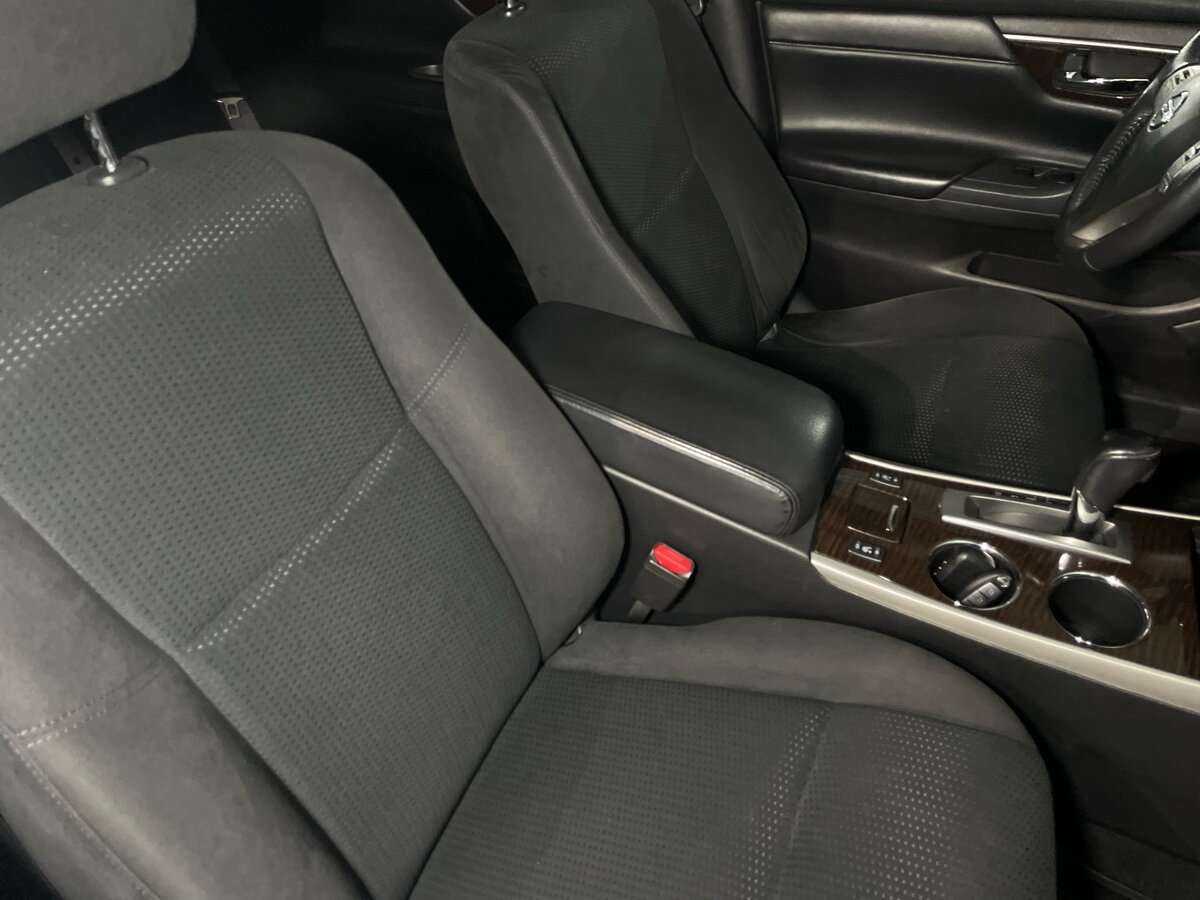 Nissan Teana с пробегом — 2014 год. Фото: #17