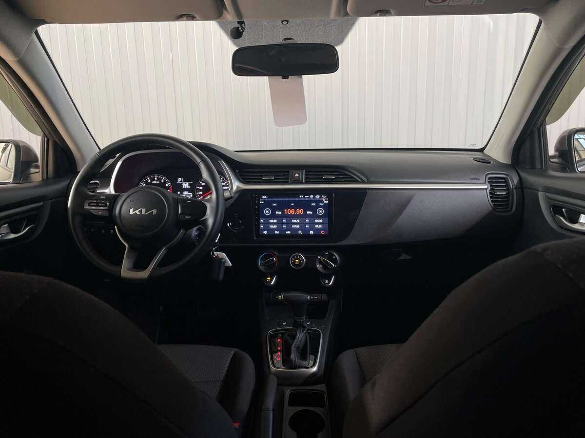 Kia Rio с пробегом — 2022 год. Фото: #8