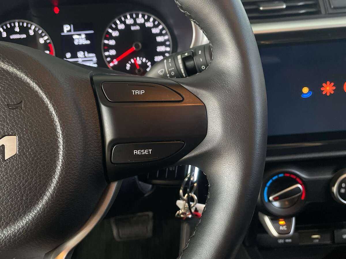Kia Rio с пробегом — 2022 год. Фото: #11