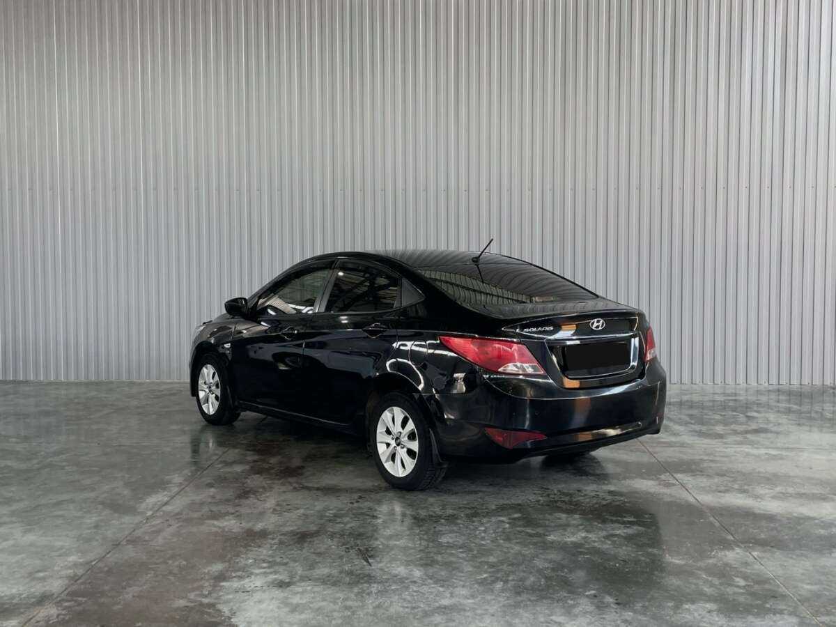 Hyundai Solaris с пробегом — 2016 год. Фото: #6