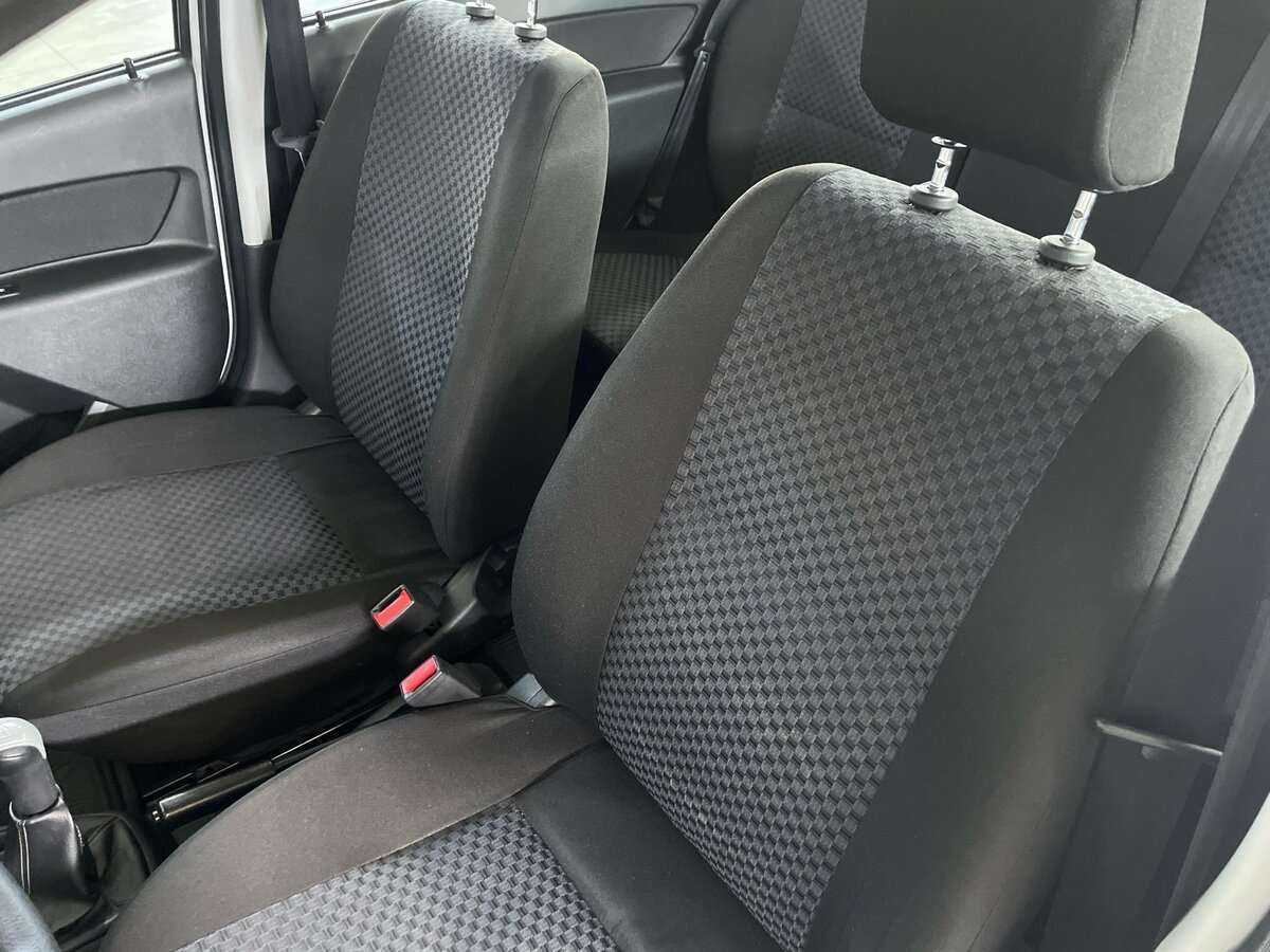 Lada (ВАЗ) Granta с пробегом — 2016 год. Фото: #12