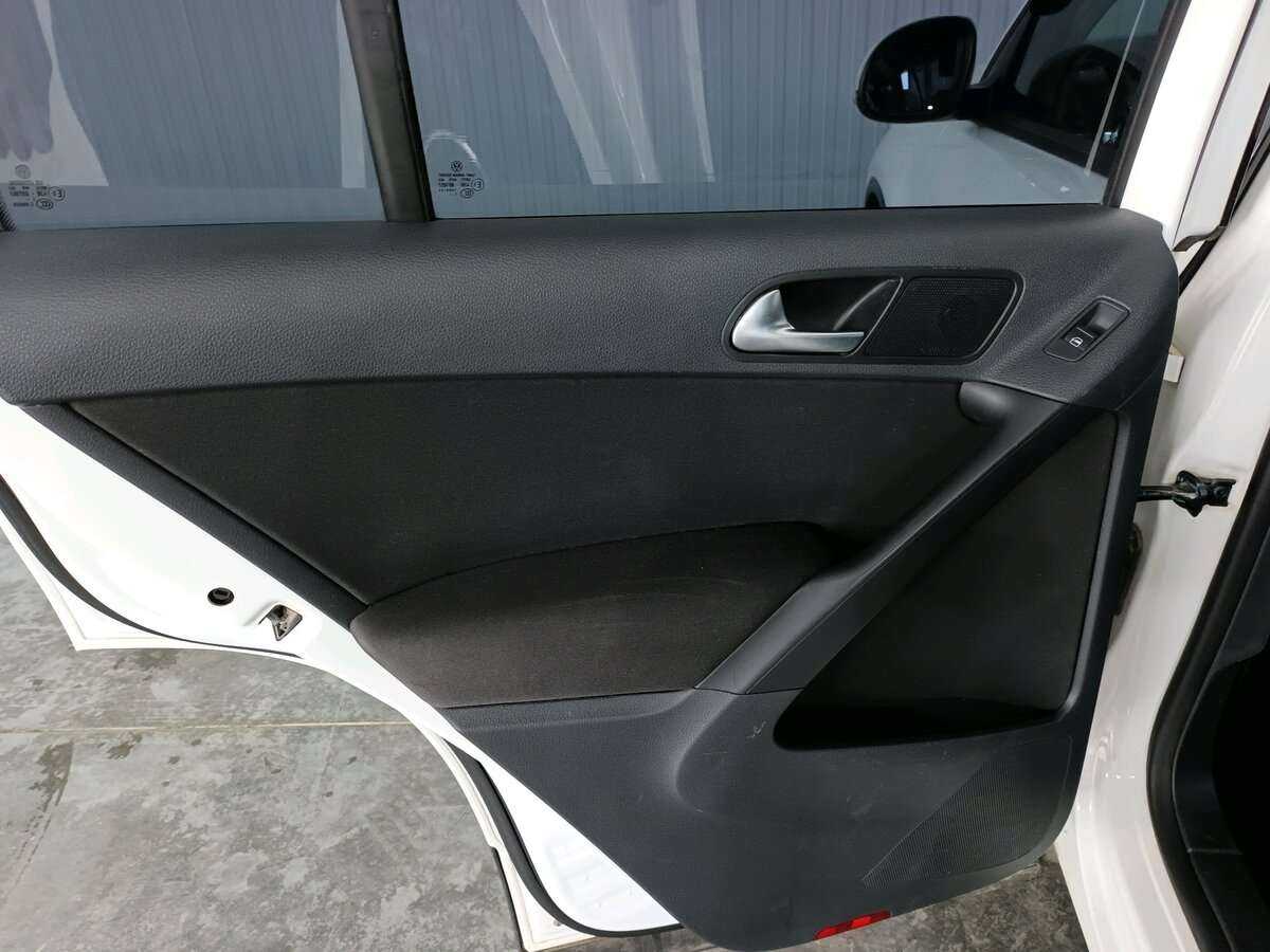 Volkswagen Tiguan с пробегом — 2013 год. Фото: #17