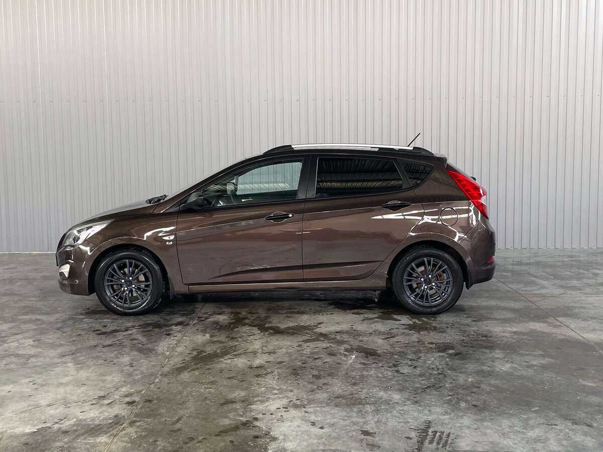 Hyundai Solaris с пробегом — 2015 год. Фото: #7