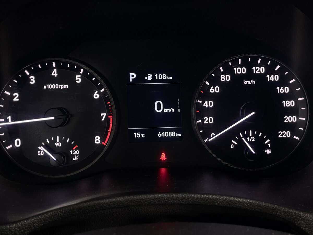 Hyundai Solaris с пробегом — 2018 год. Фото: #11