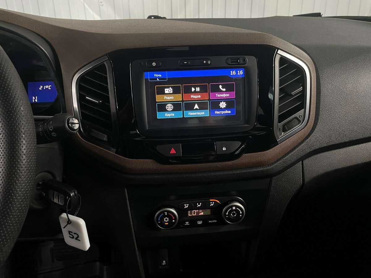 Lada (ВАЗ) XRAY с пробегом — 2017 год. Фото: #16